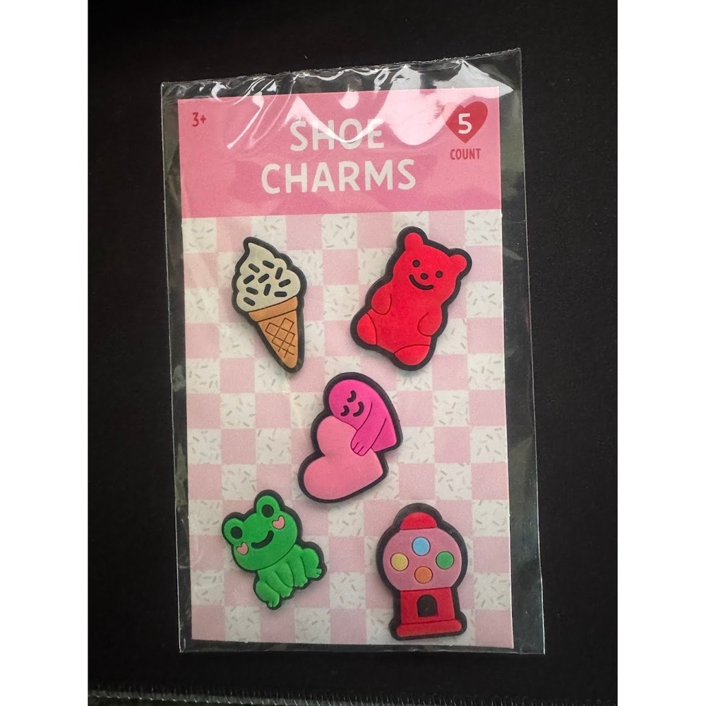 NEW Cute Croc Shoe Clothes Charms Ice Cream Frog Heart Gumball Machine Bear 5 ct